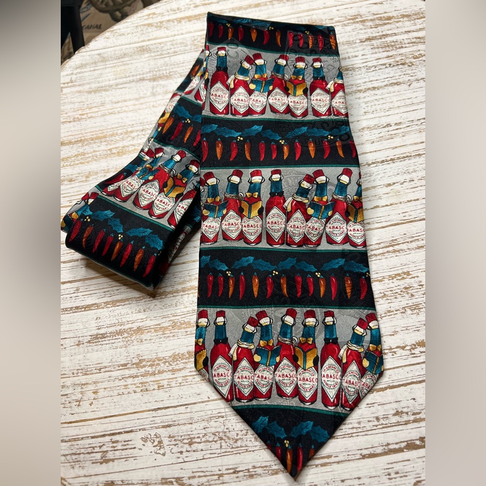 Tabasco Hot Sauce‎ Christmas Patterned Tie